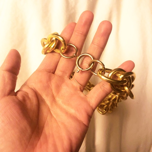 3/$50 VTG Chunky Gold Chain Necklace - Picture 4 of 4